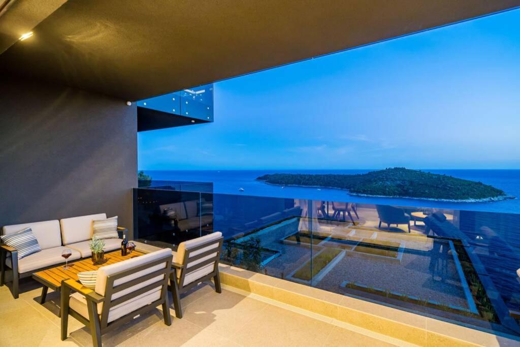 New&Luxury 5* With An Amazing View - Pure Apartment 杜布罗夫尼克 外观 照片