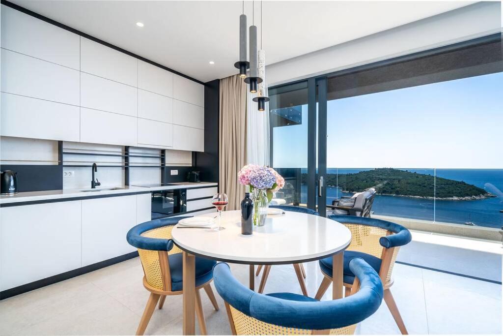 New&Luxury 5* With An Amazing View - Pure Apartment 杜布罗夫尼克 外观 照片