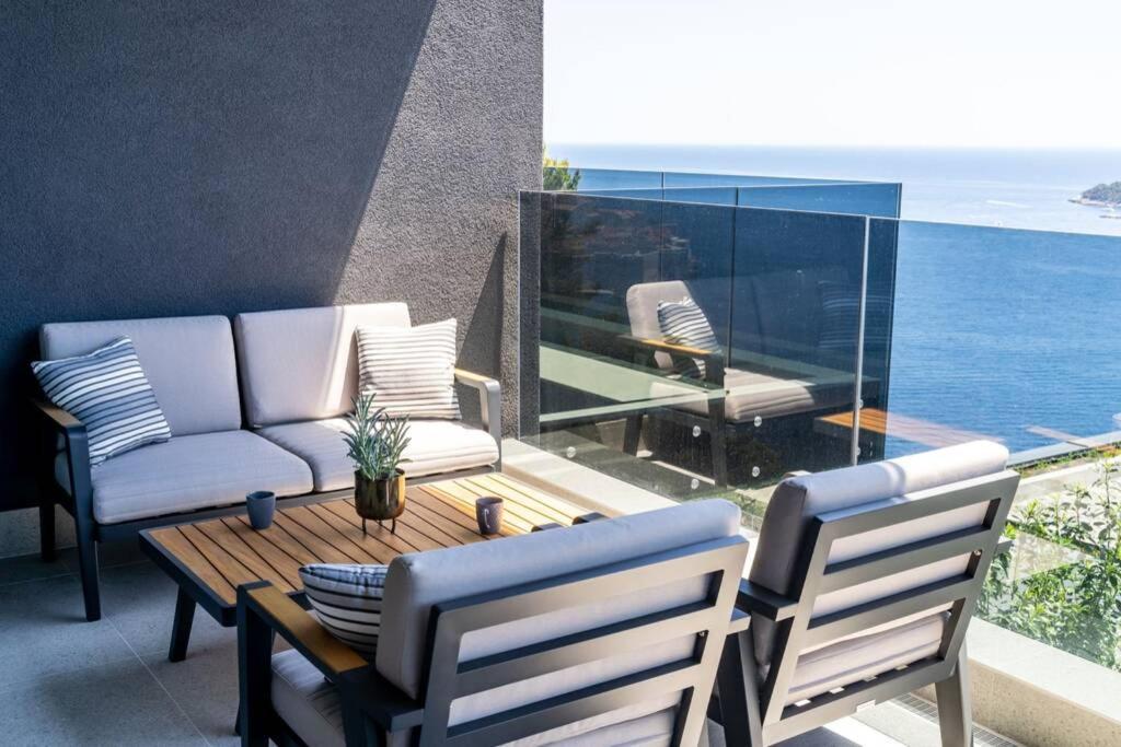 New&Luxury 5* With An Amazing View - Pure Apartment 杜布罗夫尼克 外观 照片