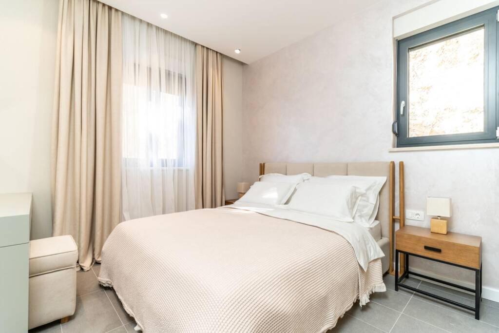 New&Luxury 5* With An Amazing View - Pure Apartment 杜布罗夫尼克 外观 照片